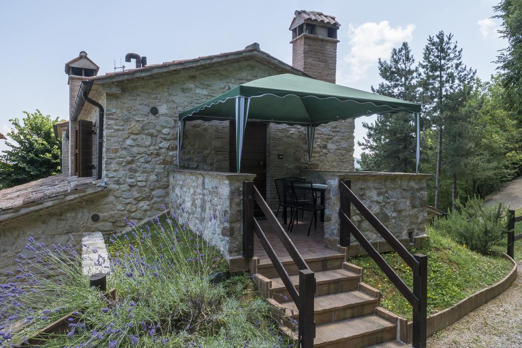 Monte Acuto Farm stay *