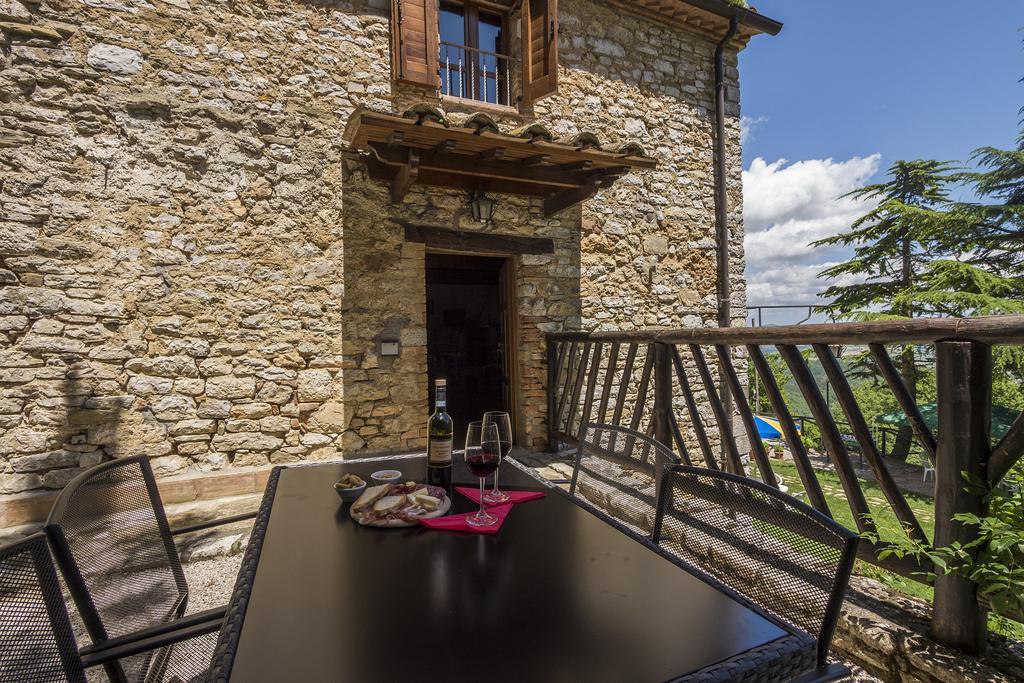 Monte Acuto Farm stay
